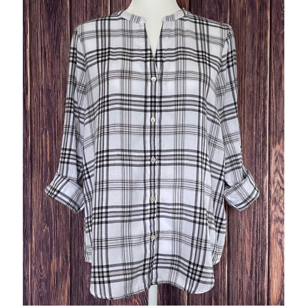 Calvin Klein black & white plaid button front top